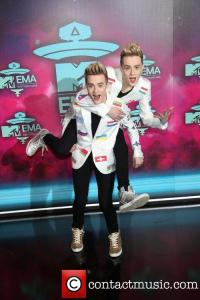 jedward-20th-mtv-europe-music-awards-_3947262
