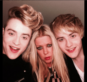 Jedward and Tara Reid. Photo : Twitter